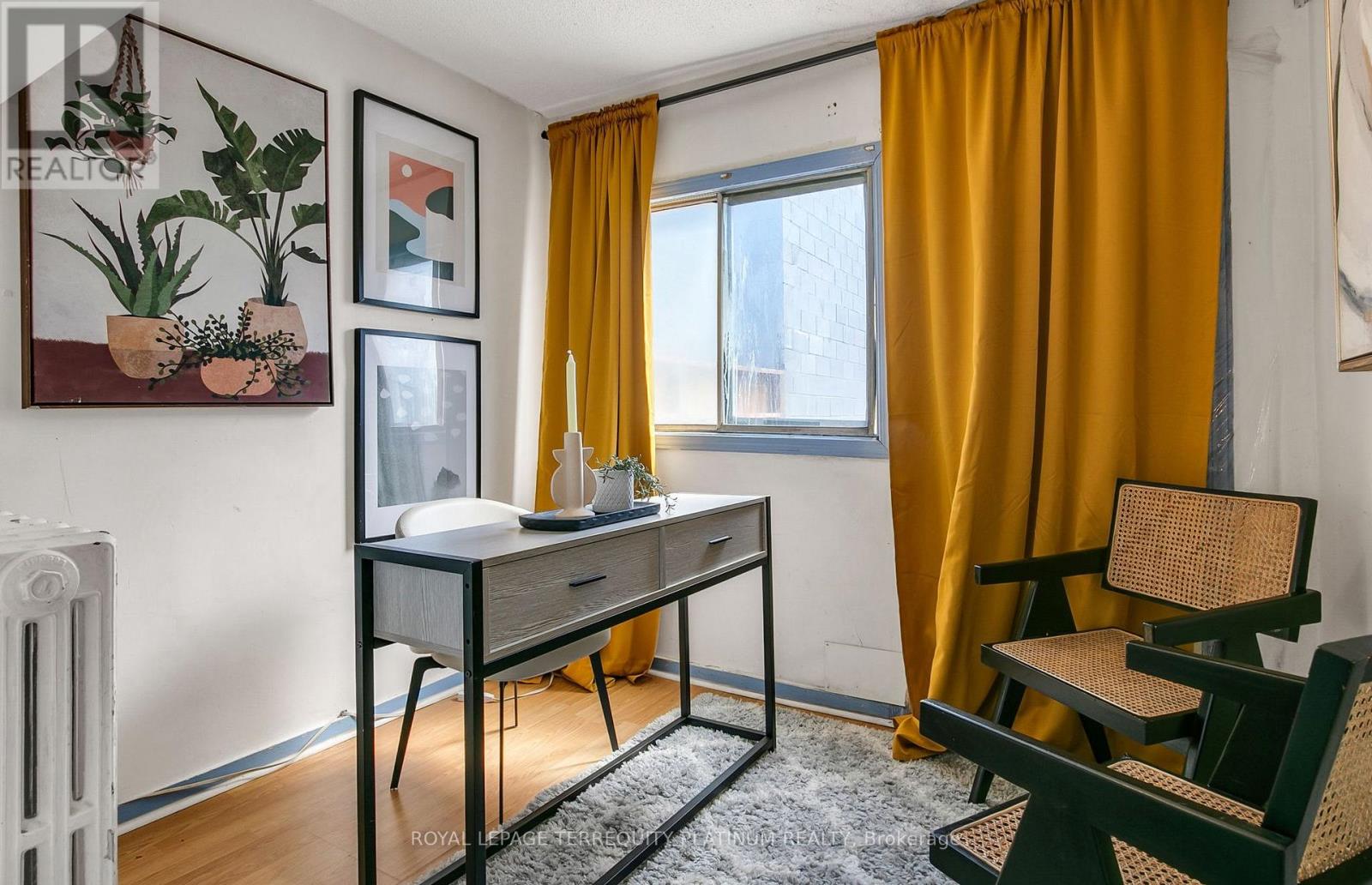 405 BROCK AVENUE - 14