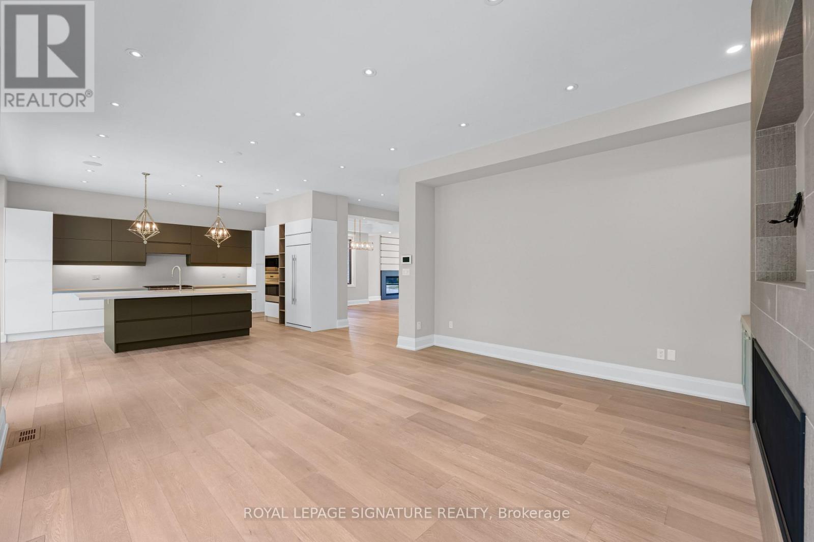 9 FORDHAM PLACE - 14