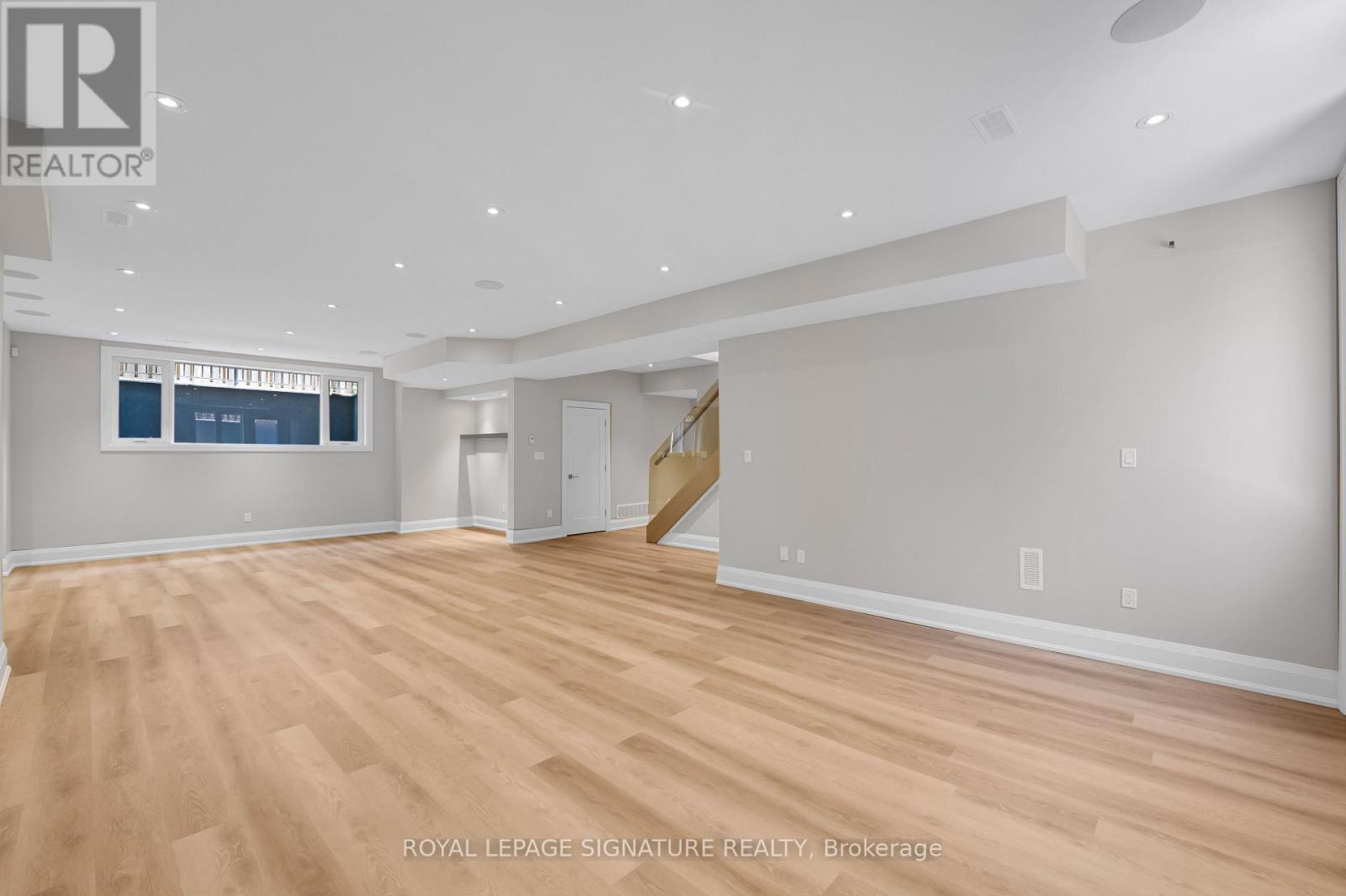 9 FORDHAM PLACE - 41
