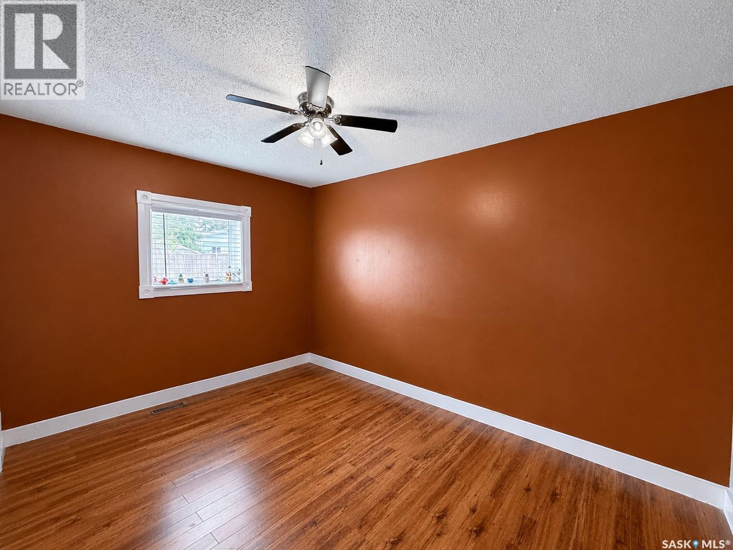 415 8th STREET E - 7