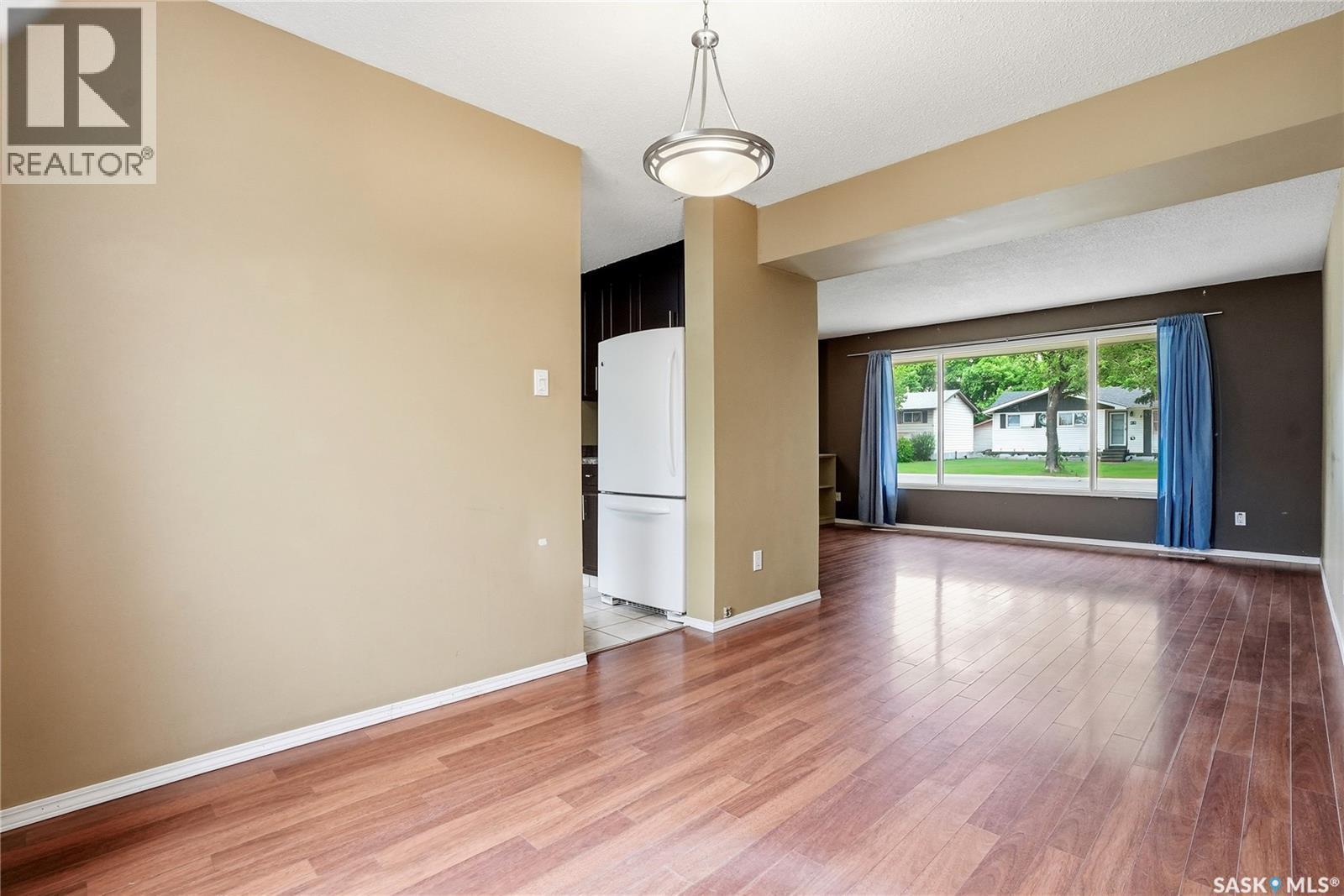 68 Carleton DRIVE - 12