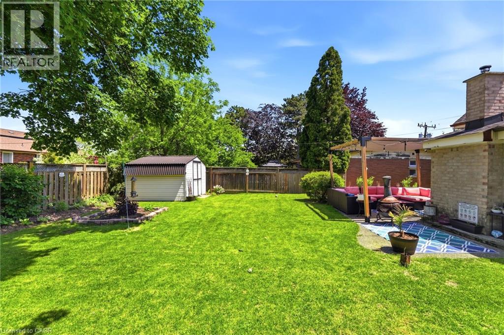 54 RANDALL Avenue - 22