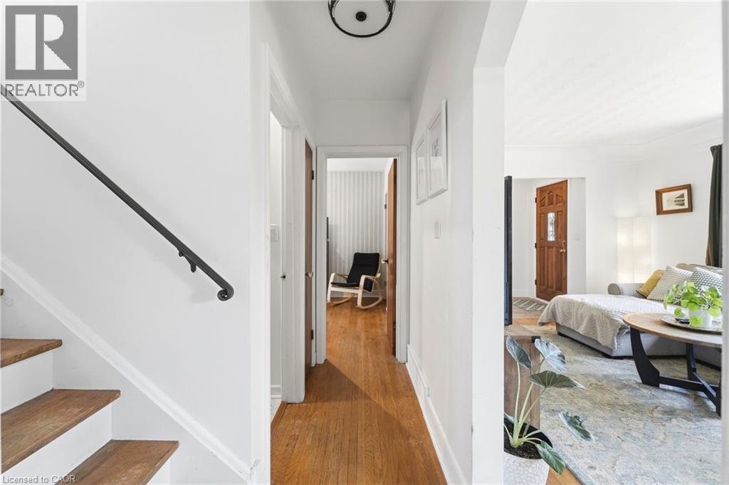 54 RANDALL Avenue - 6
