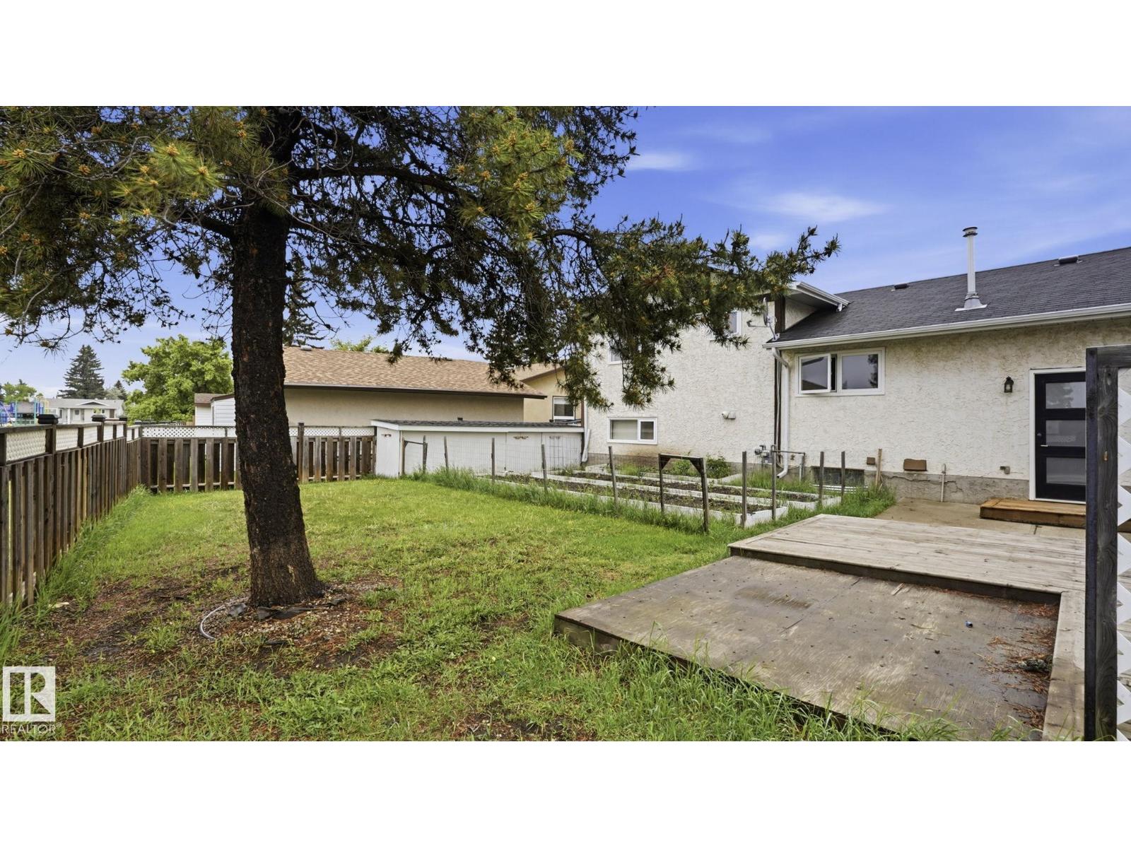4309 47 ST - 38
