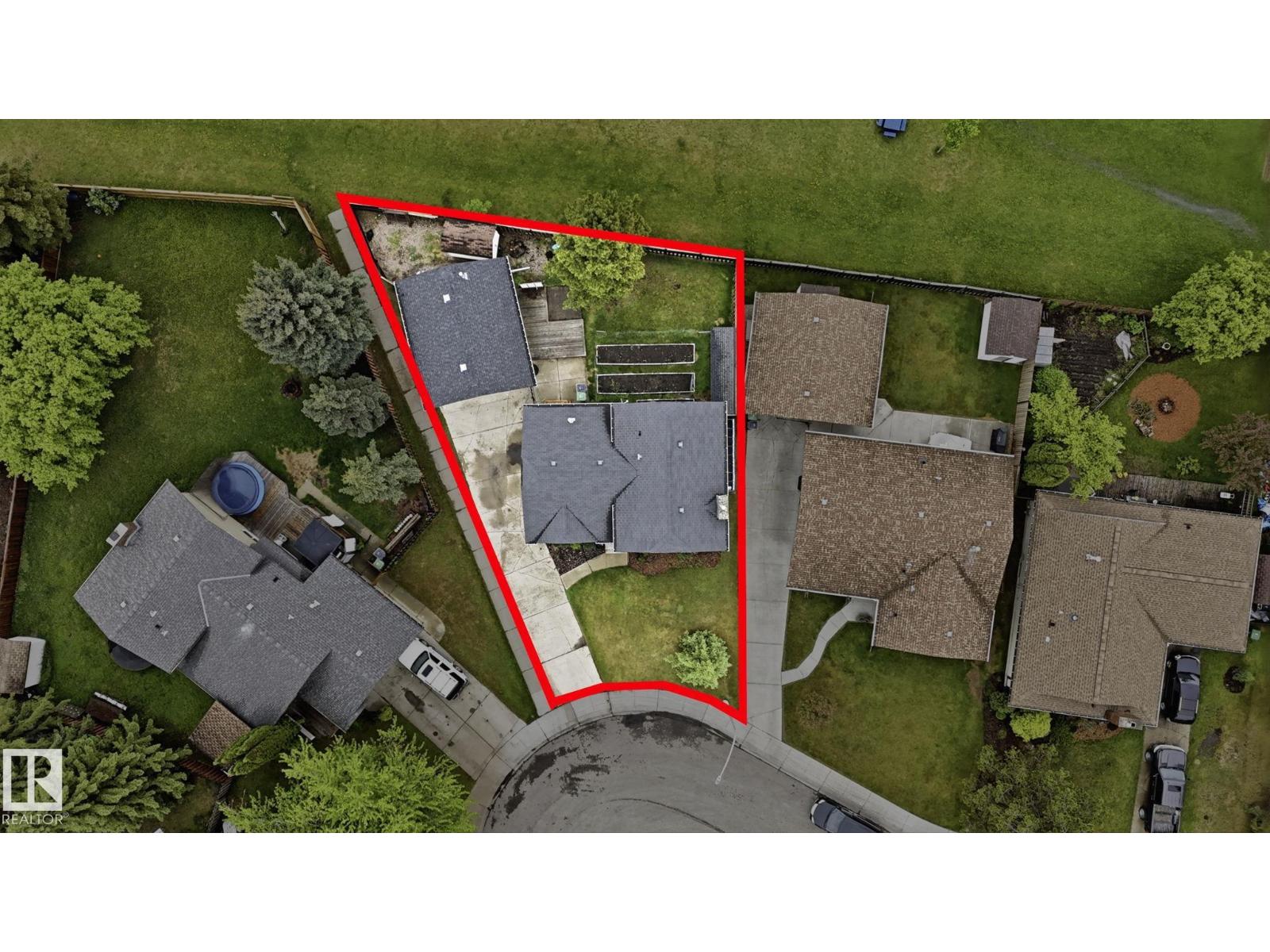4309 47 ST - 42