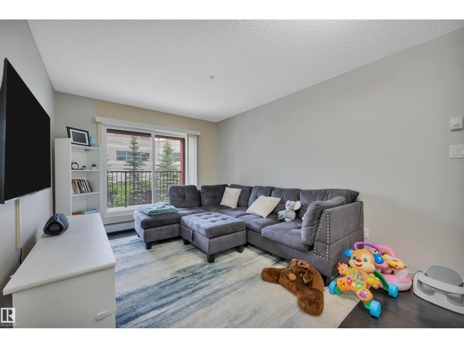 #216 340 WINDERMERE RD NW - 6