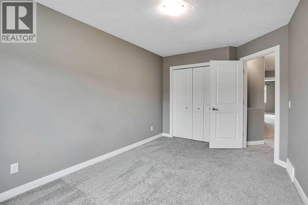 3 Sunset Court, Cochrane