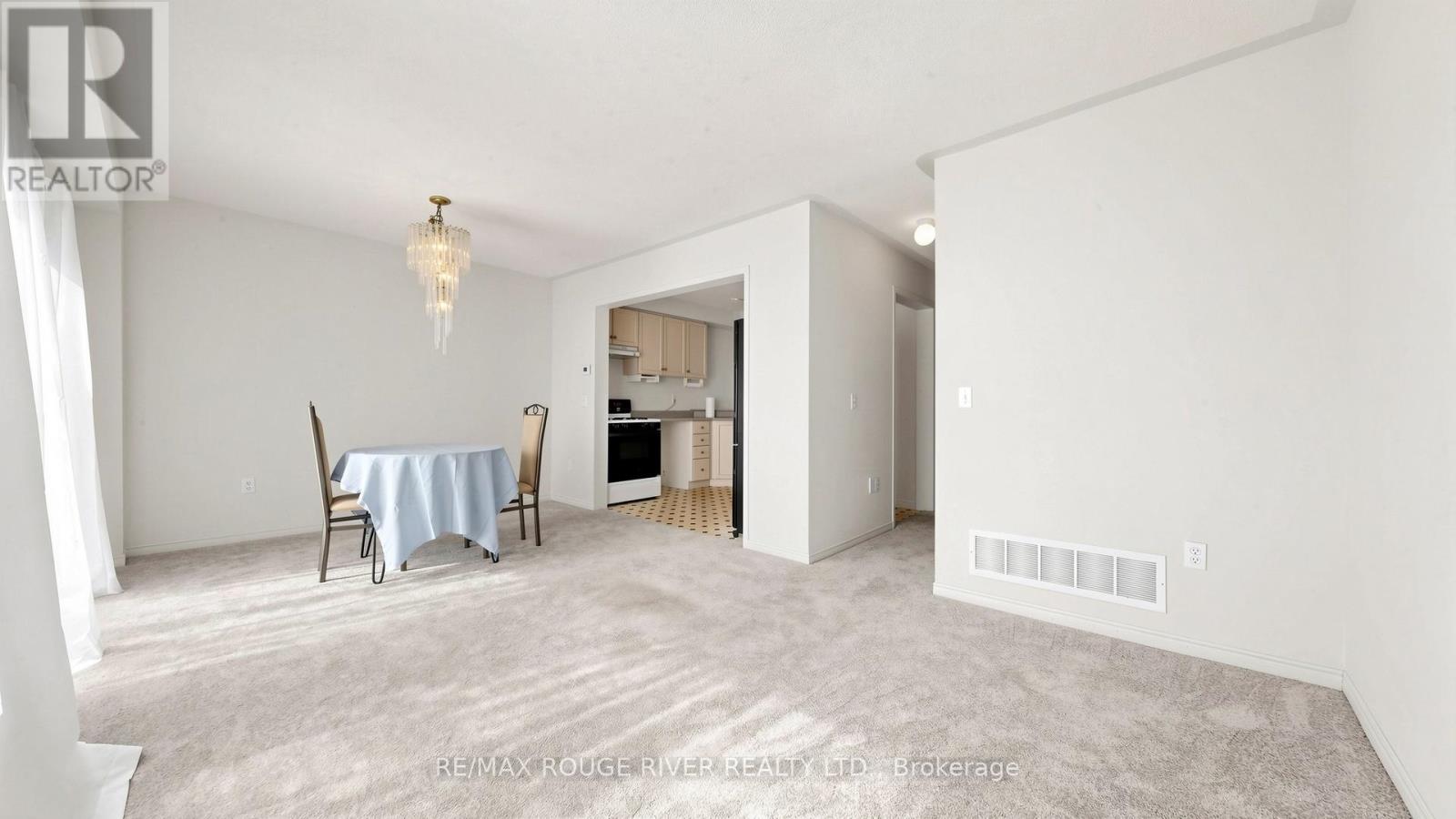 4 TROWELL LANE - 10