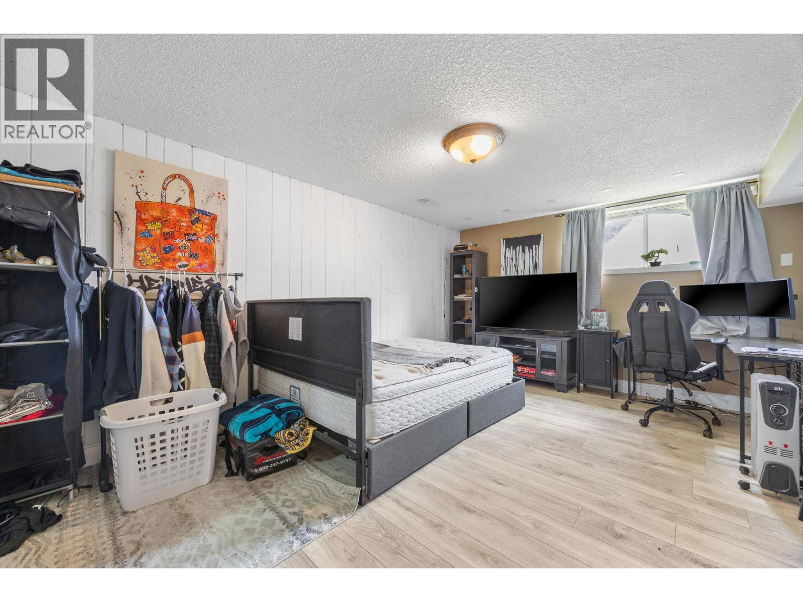 2545 Crestview Road - 42