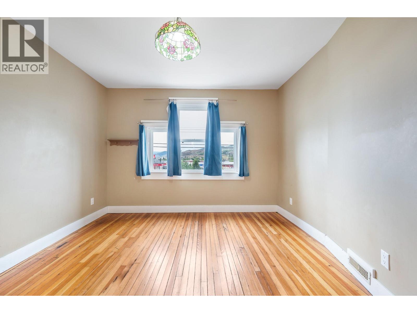  3601 27th Street, Vernon