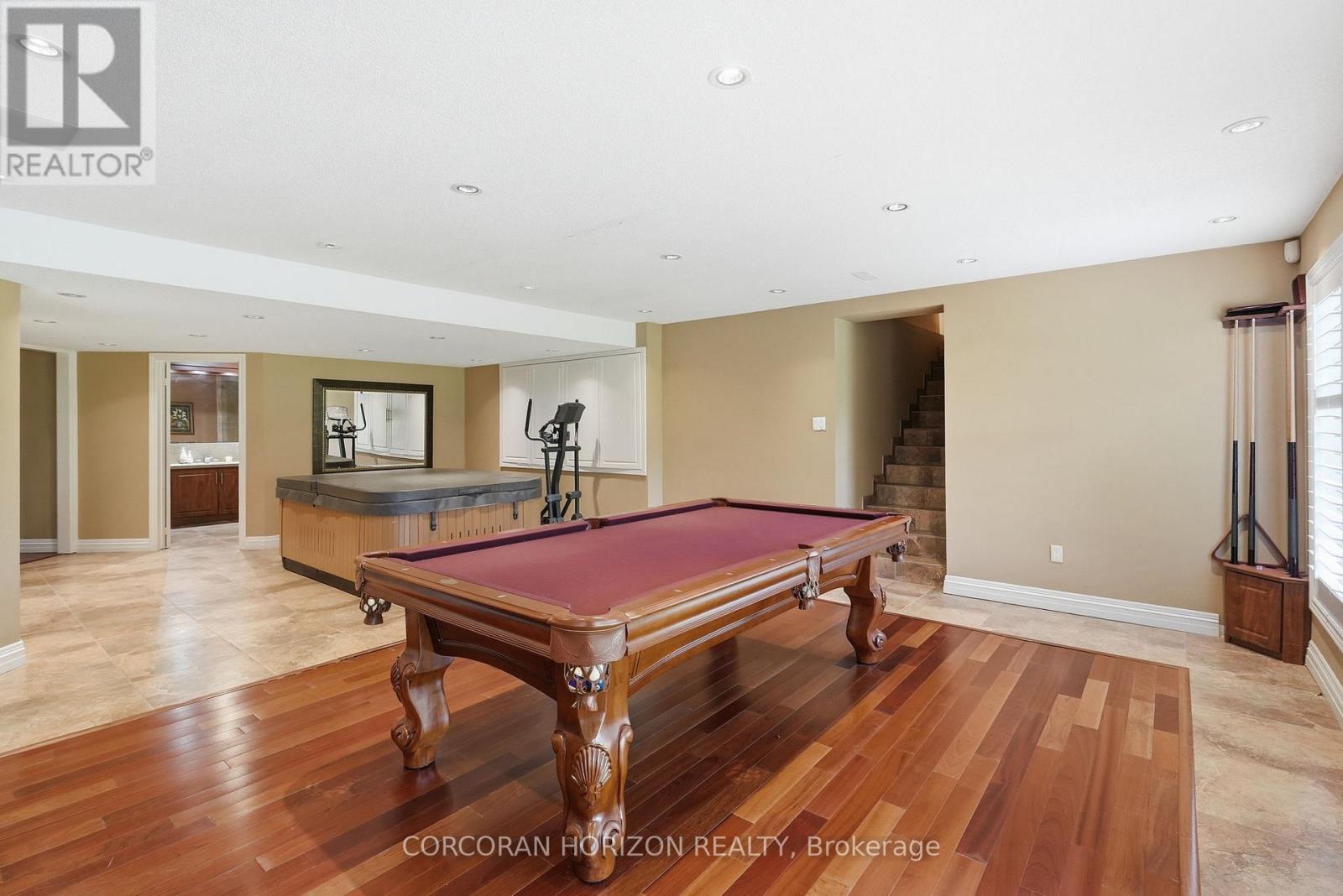 18 CURTIS CRESCENT - 33
