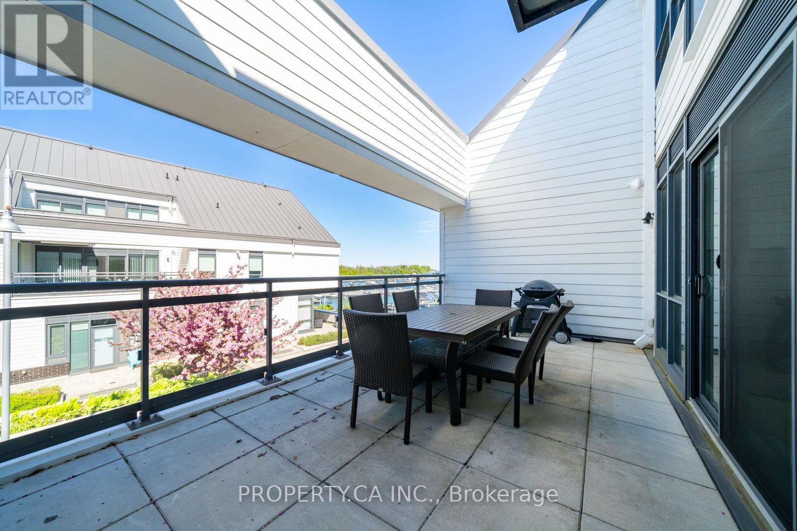 #130 331 BROWARD WAY - 22