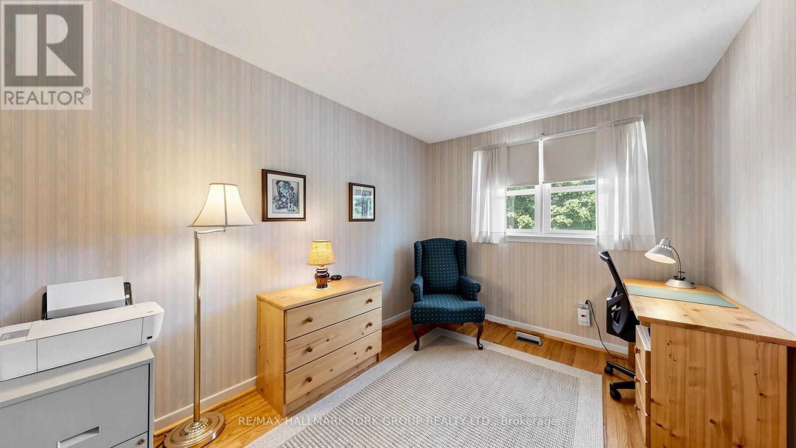 24 DEVINS DRIVE - 29