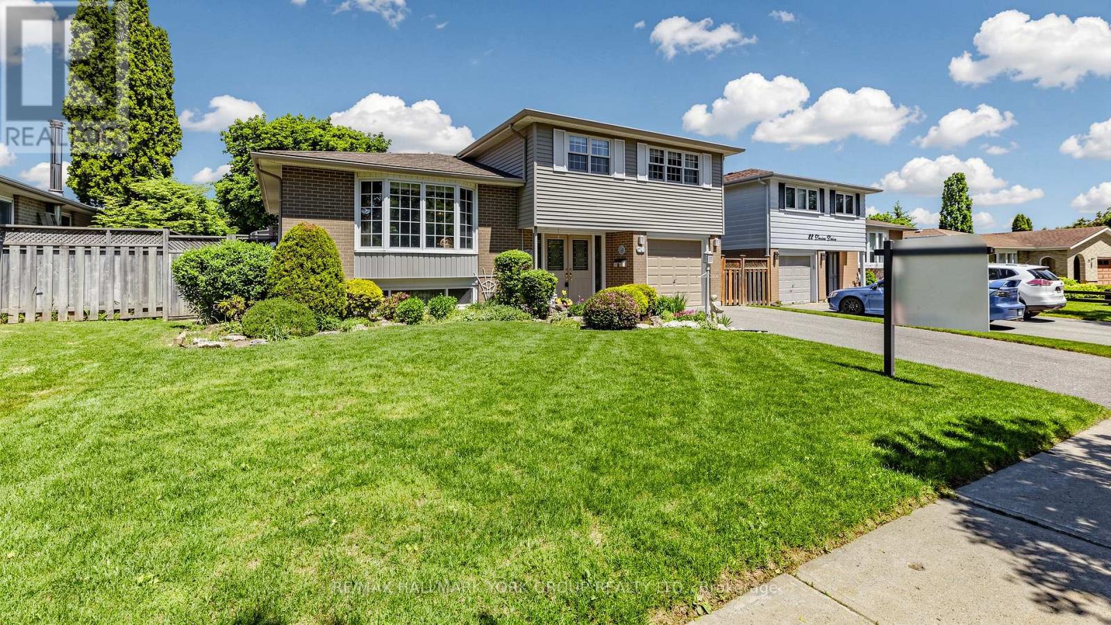 24 DEVINS DRIVE - 3