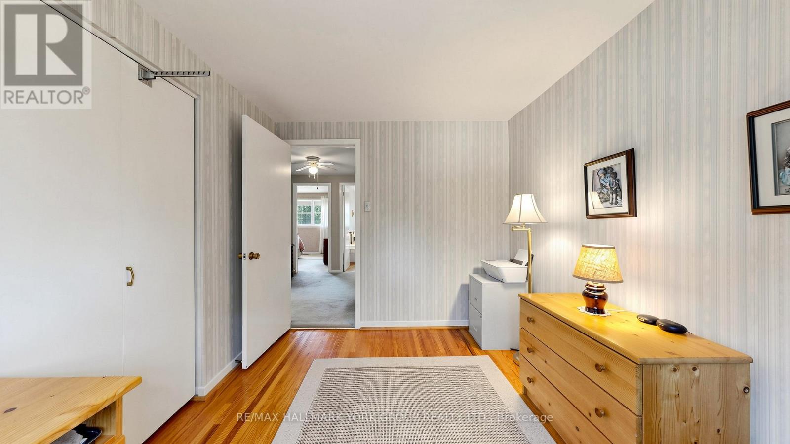 24 DEVINS DRIVE - 30