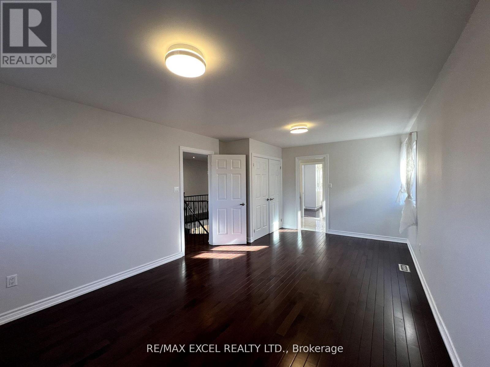 330 CALVERT ROAD - 37