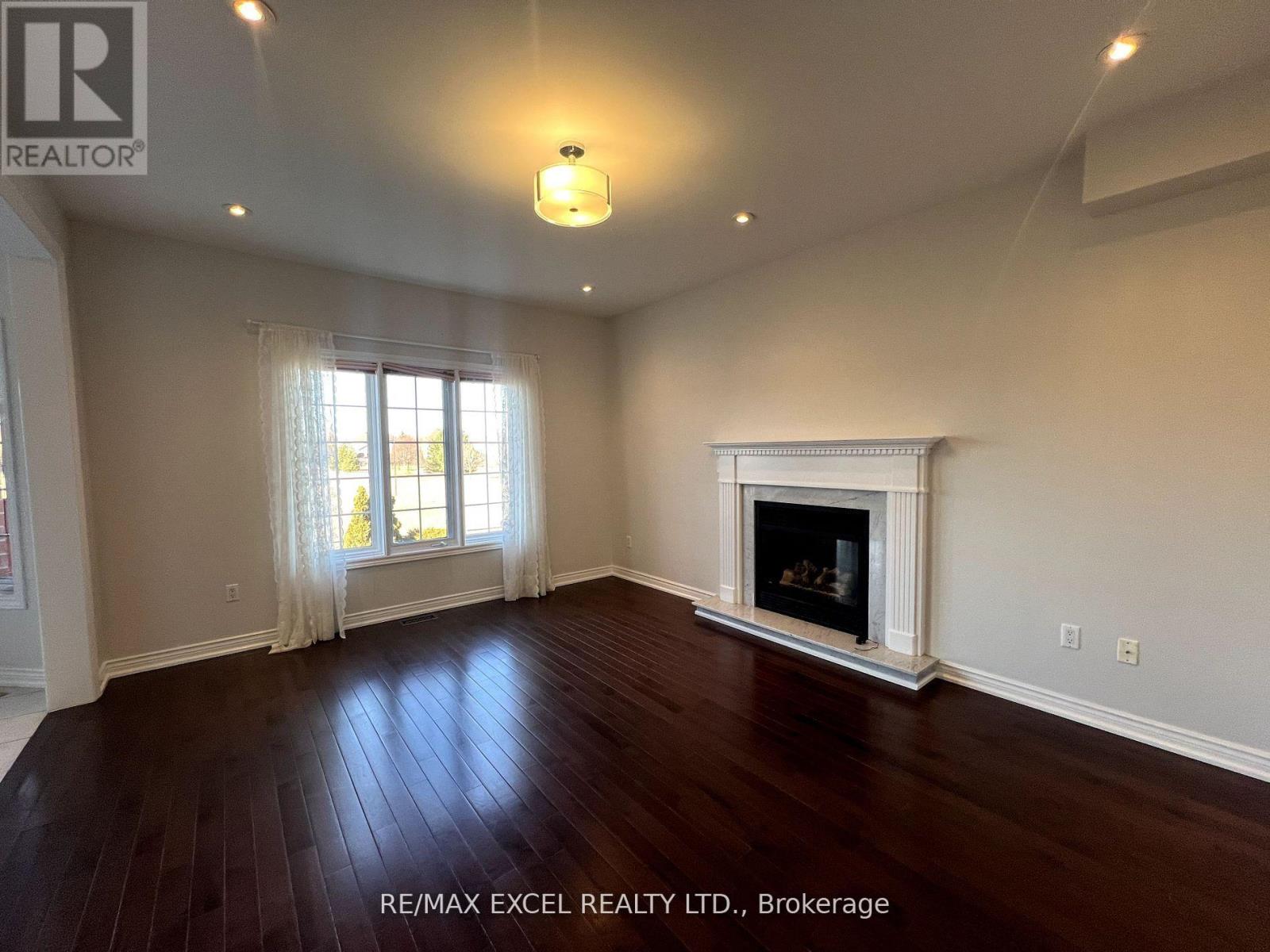 330 CALVERT ROAD - 11