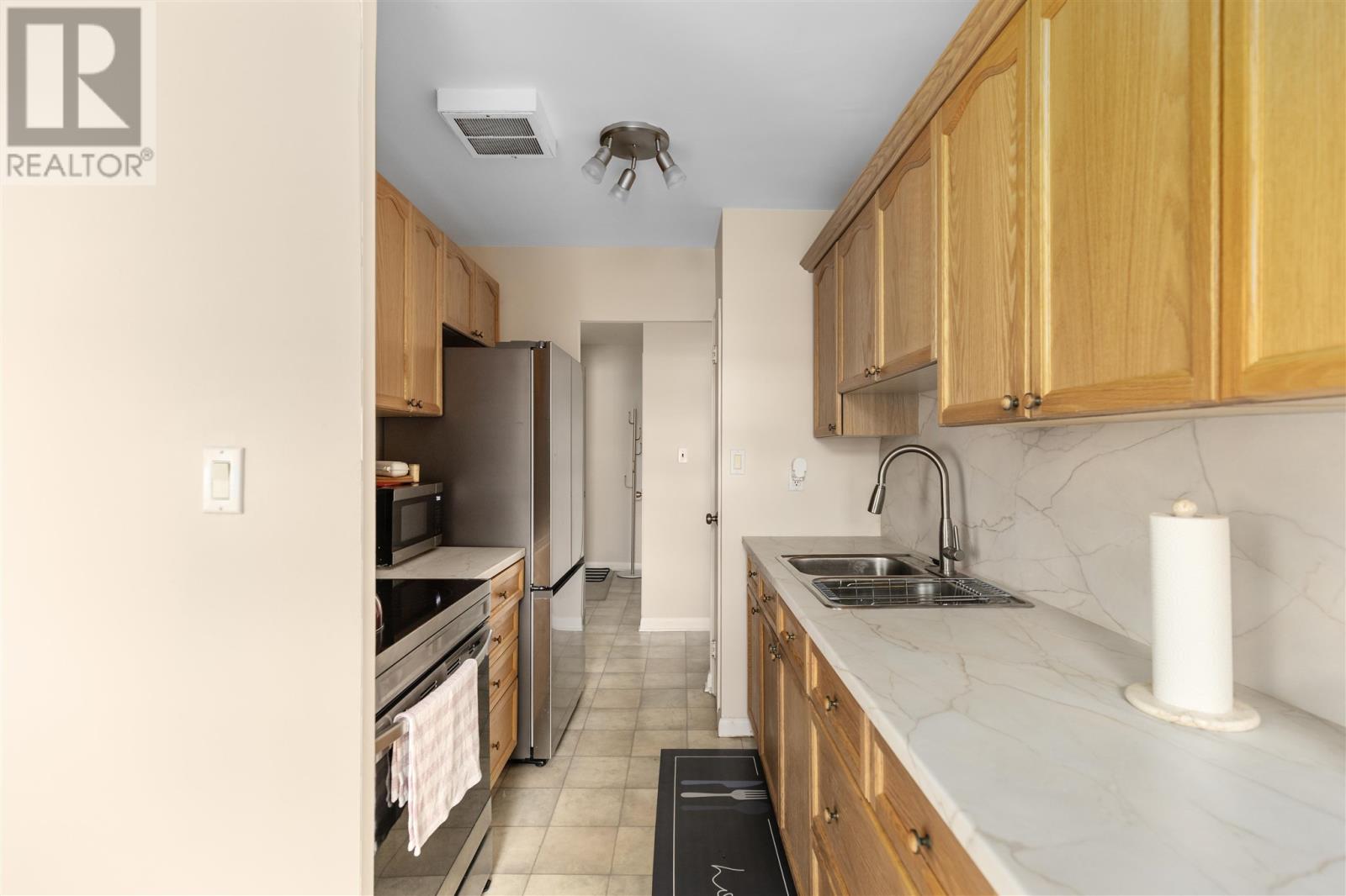 99 Pine ST # 504 - 10