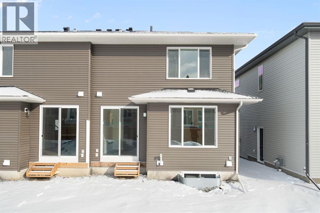 136 Southbow Village Way, Cochrane