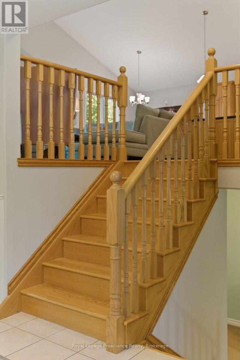 1098 STONEY POINT ROAD - 11