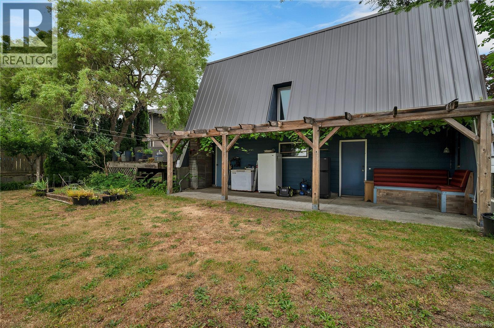 810 Shellbourne Blvd - 45
