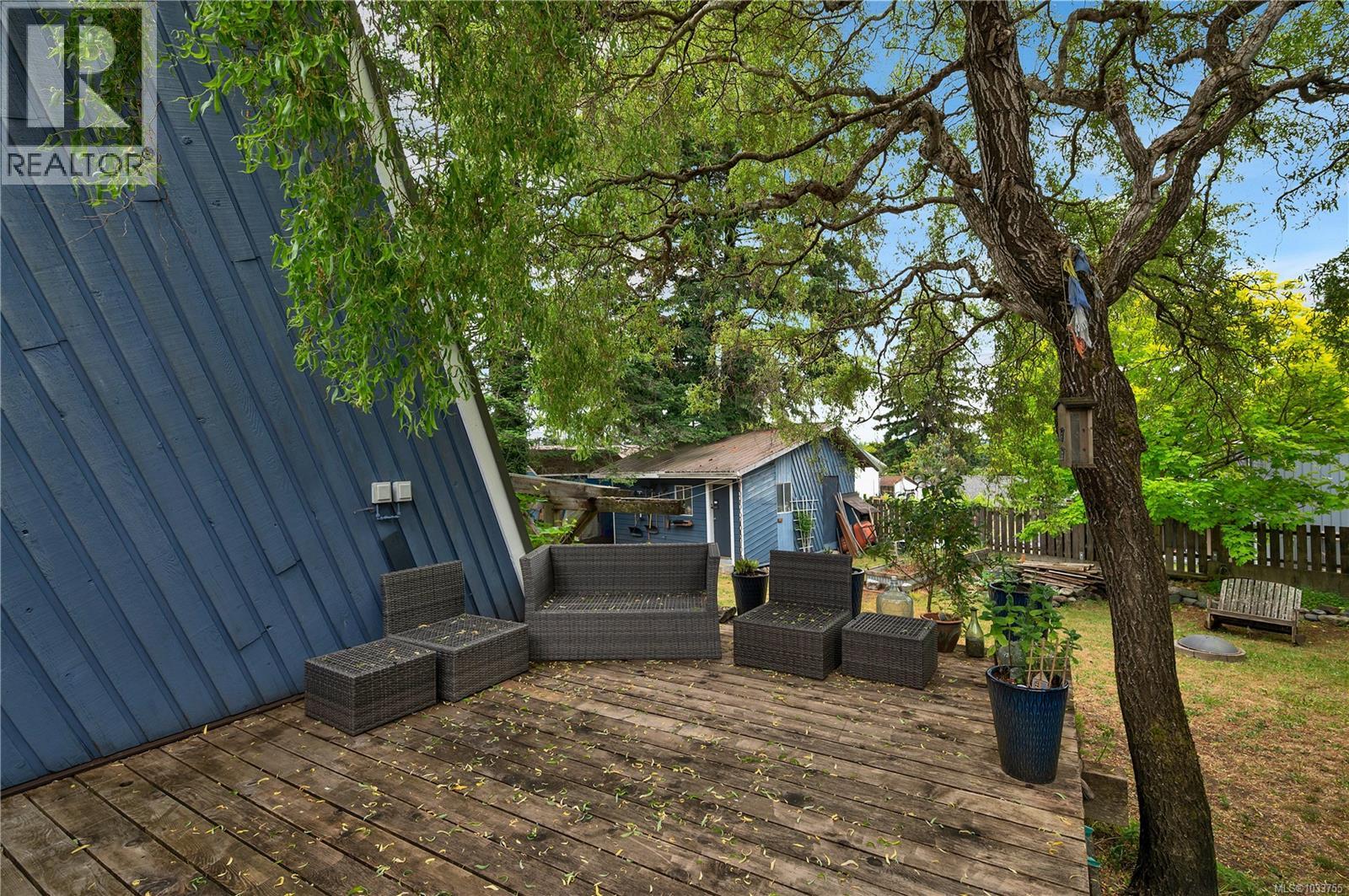 810 Shellbourne Blvd - 41