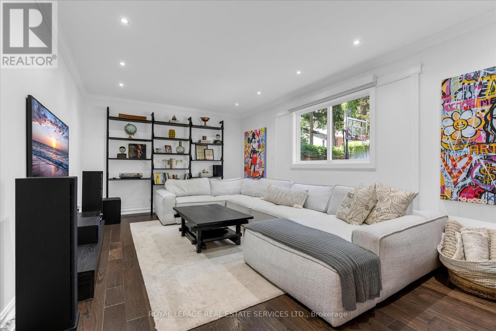 4163 LAKESHORE ROAD - 21