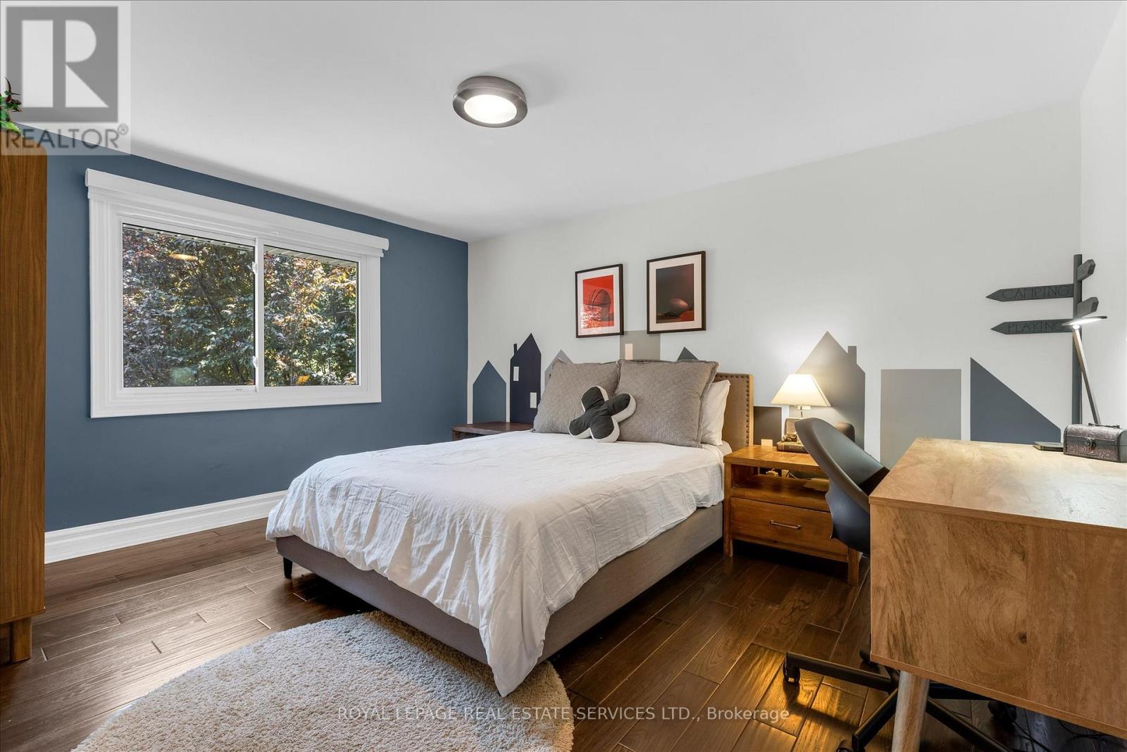 4163 LAKESHORE ROAD - 29