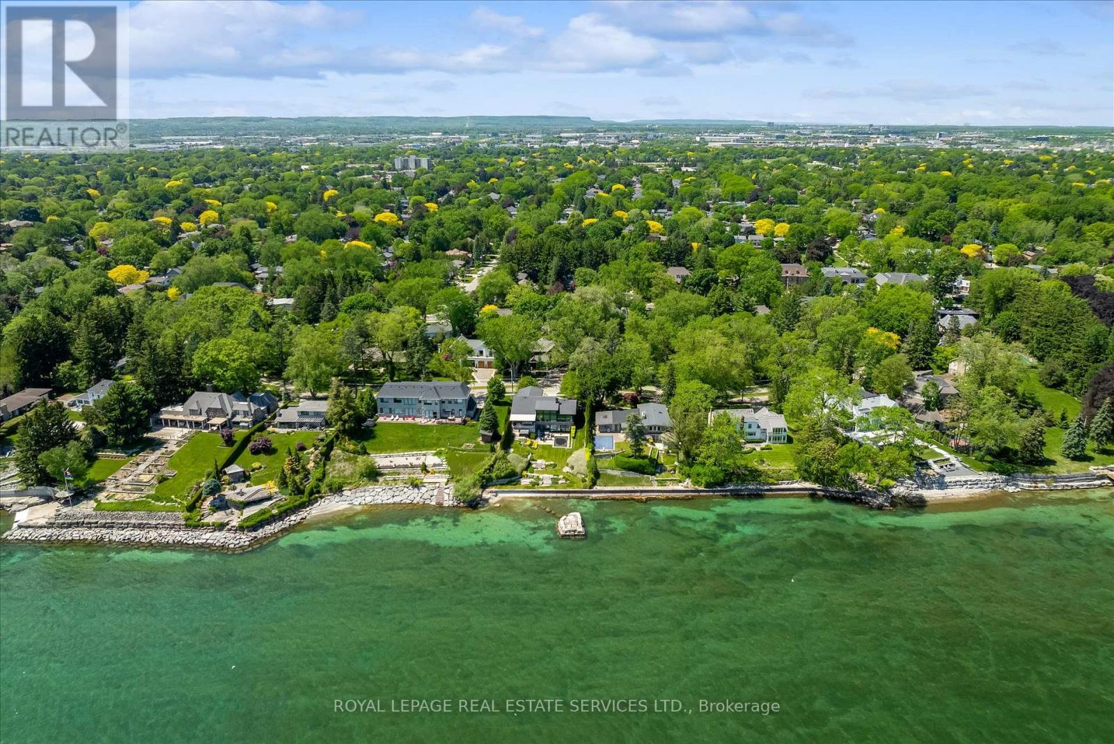 4163 LAKESHORE ROAD - 40