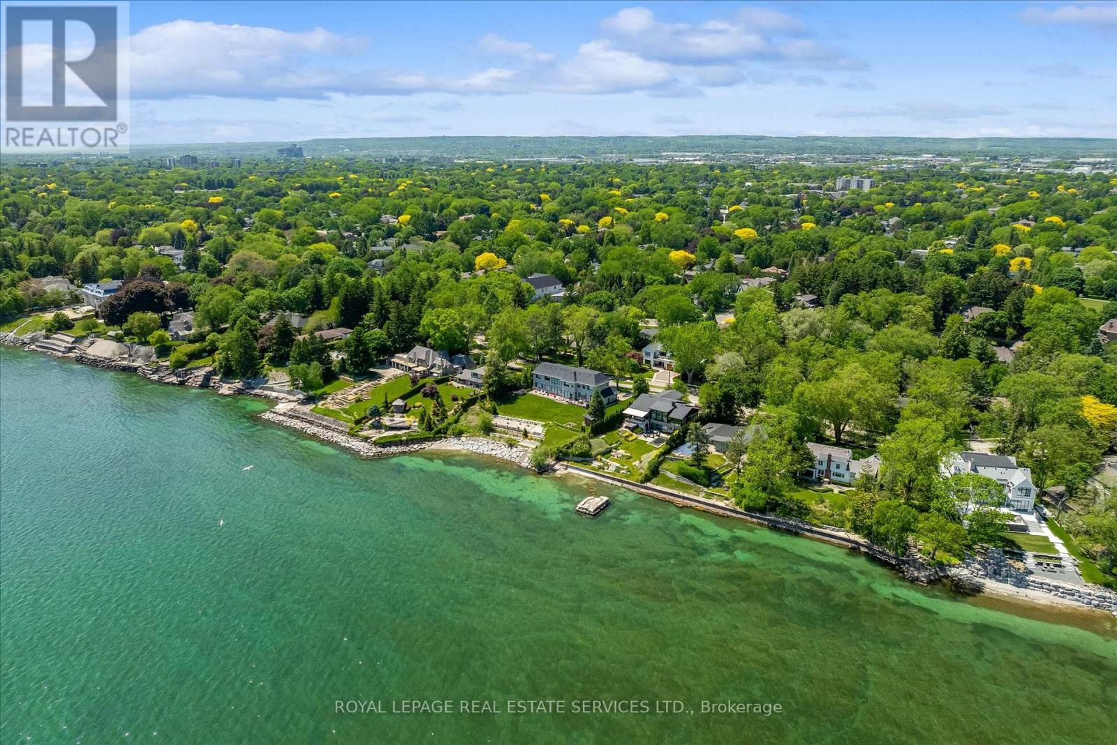 4163 LAKESHORE ROAD - 6