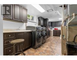 4163 Lakeshore Road, Burlington, ON L7L1A5 Photo 17