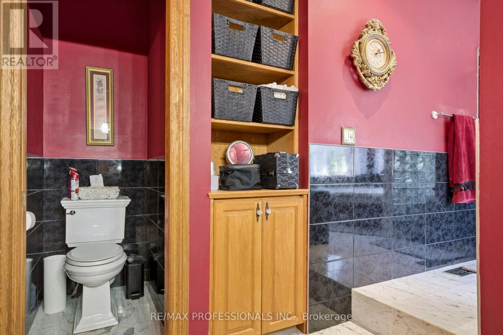 18655 HEART LAKE ROAD - 34