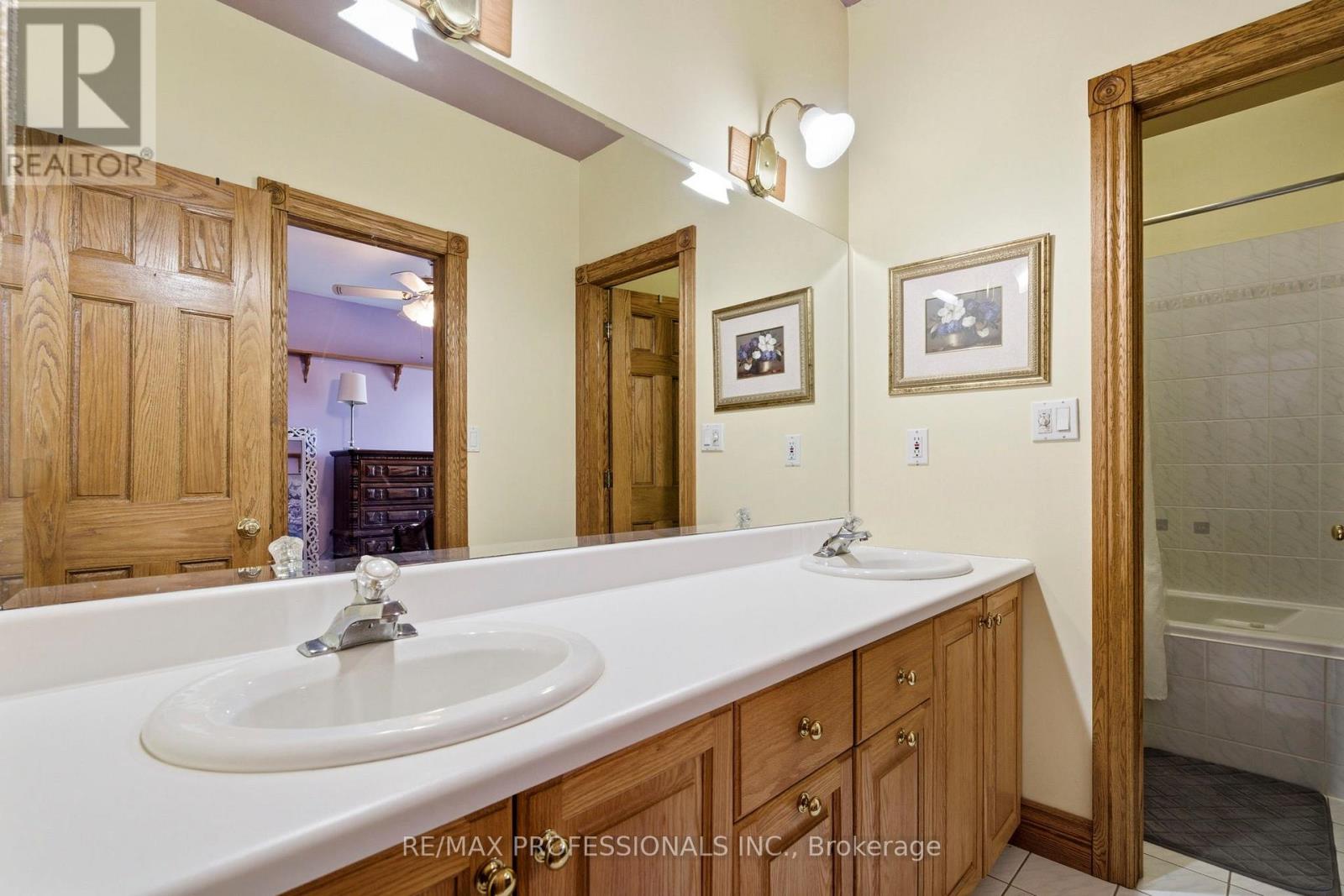 18655 HEART LAKE ROAD - 37