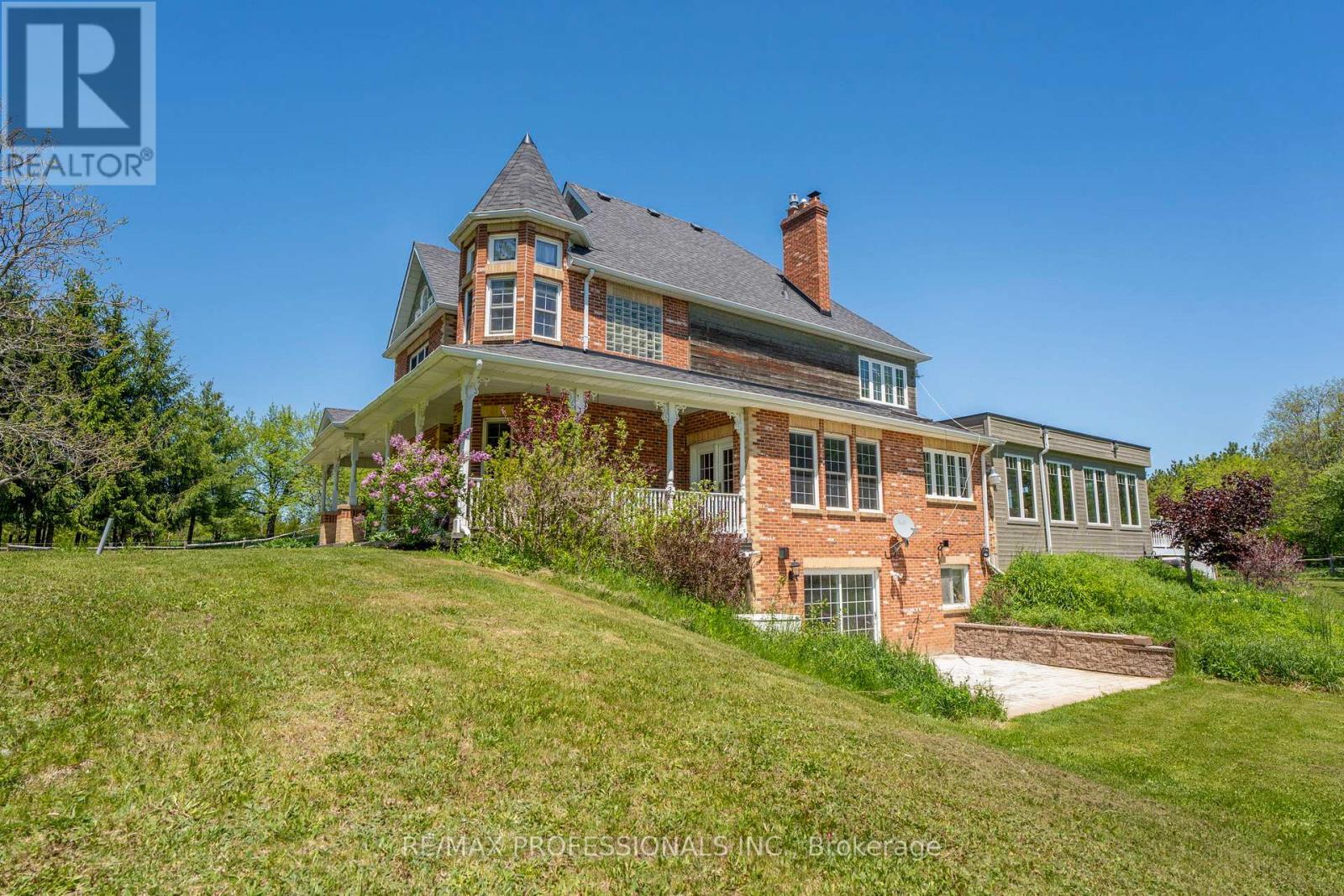 18655 HEART LAKE ROAD - 8