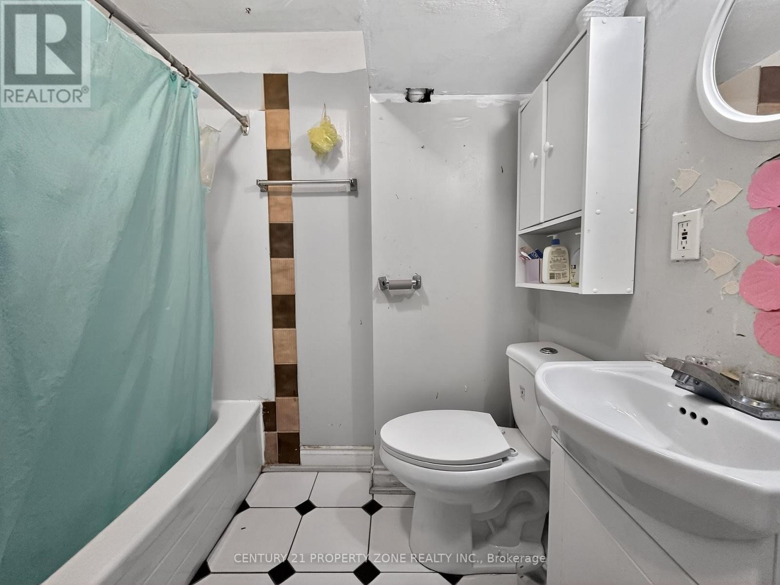 65 SHADY PINE CIRCLE - 20