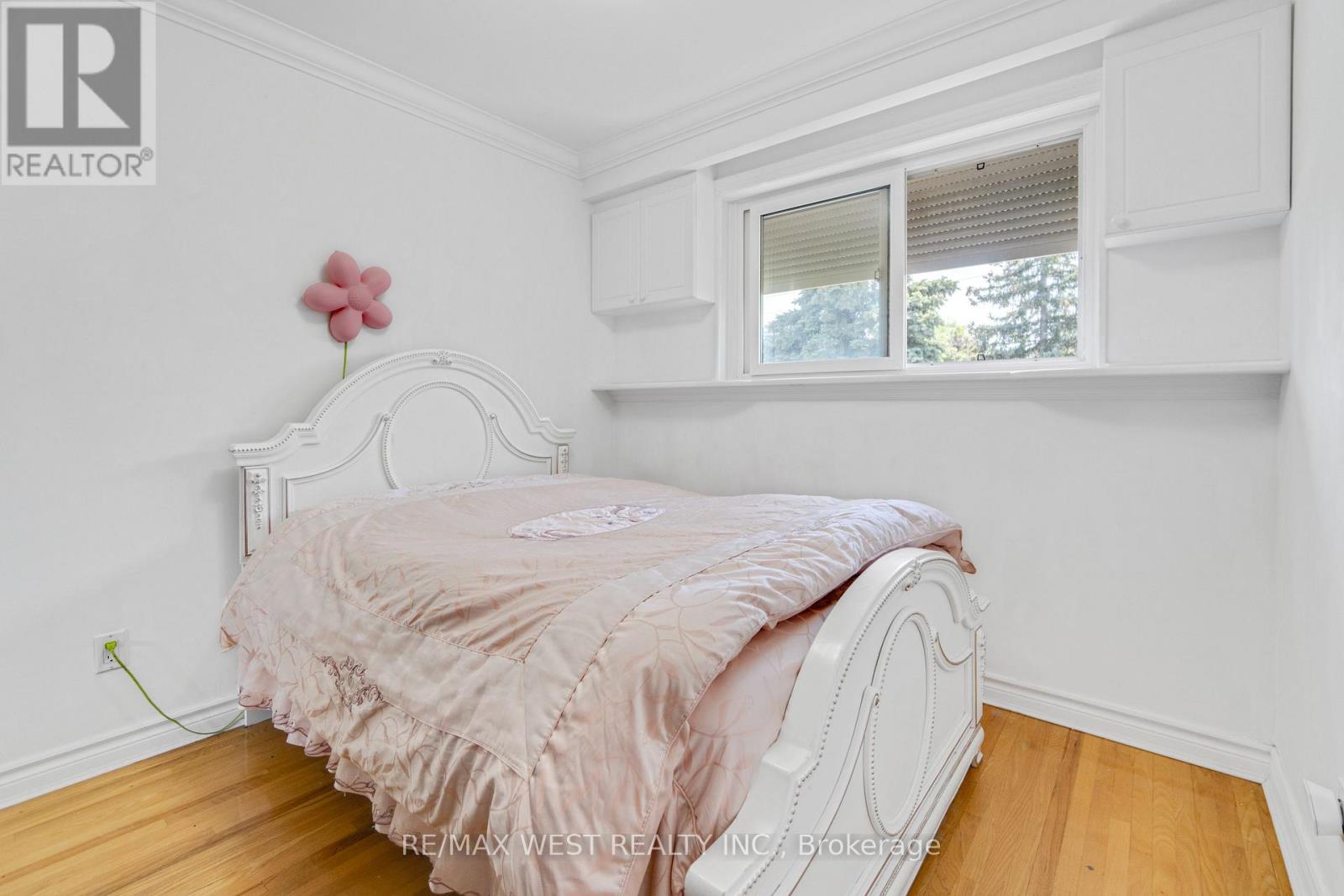 2765 BUSHLAND CRESCENT - 8