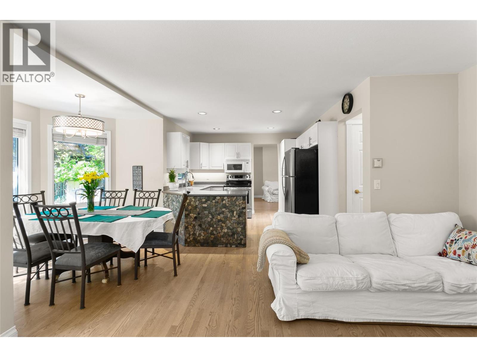 515 Sarsons Road, Kelowna
