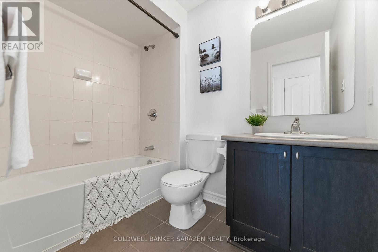 342 RIVERSEDGE CRESCENT - 23