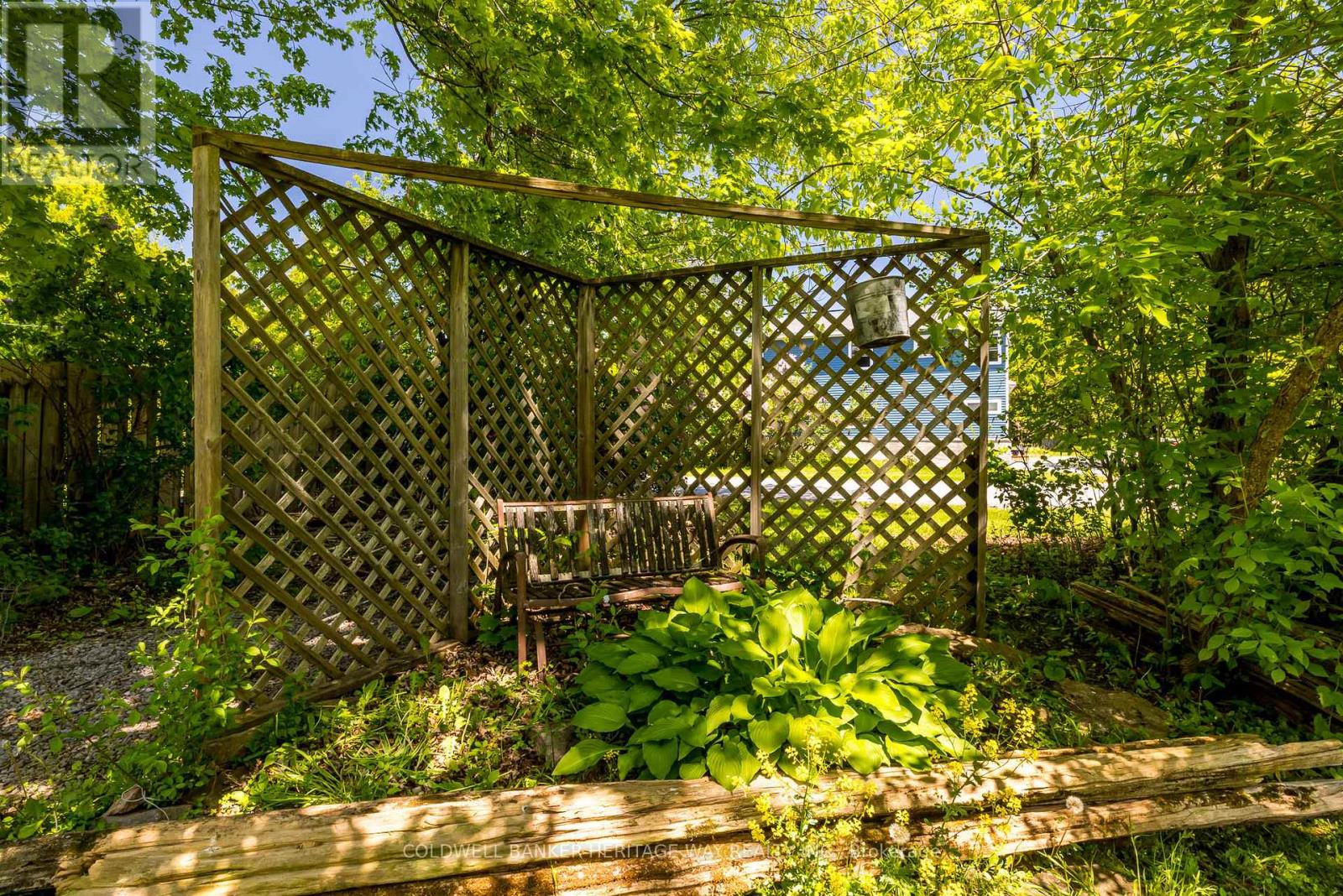 740 LAKE PARK ROAD - 23