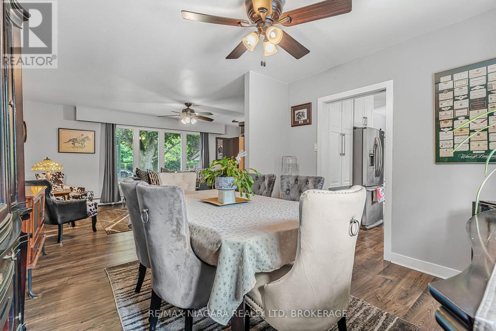 671 RIDGE ROAD N - 13