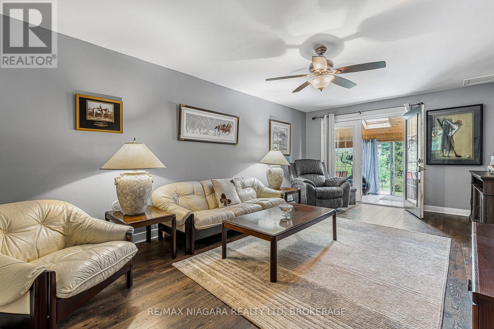 671 RIDGE ROAD N - 14