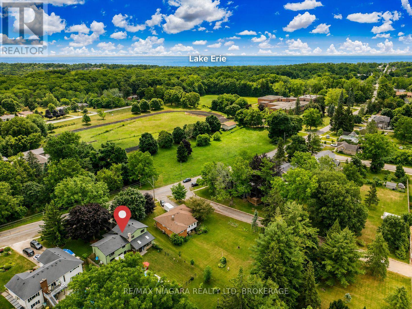 671 RIDGE ROAD N - 39