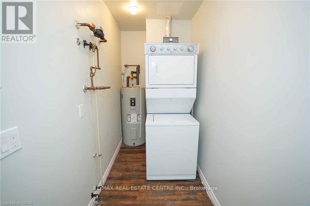 #107 7 KAY CRESCENT - 40