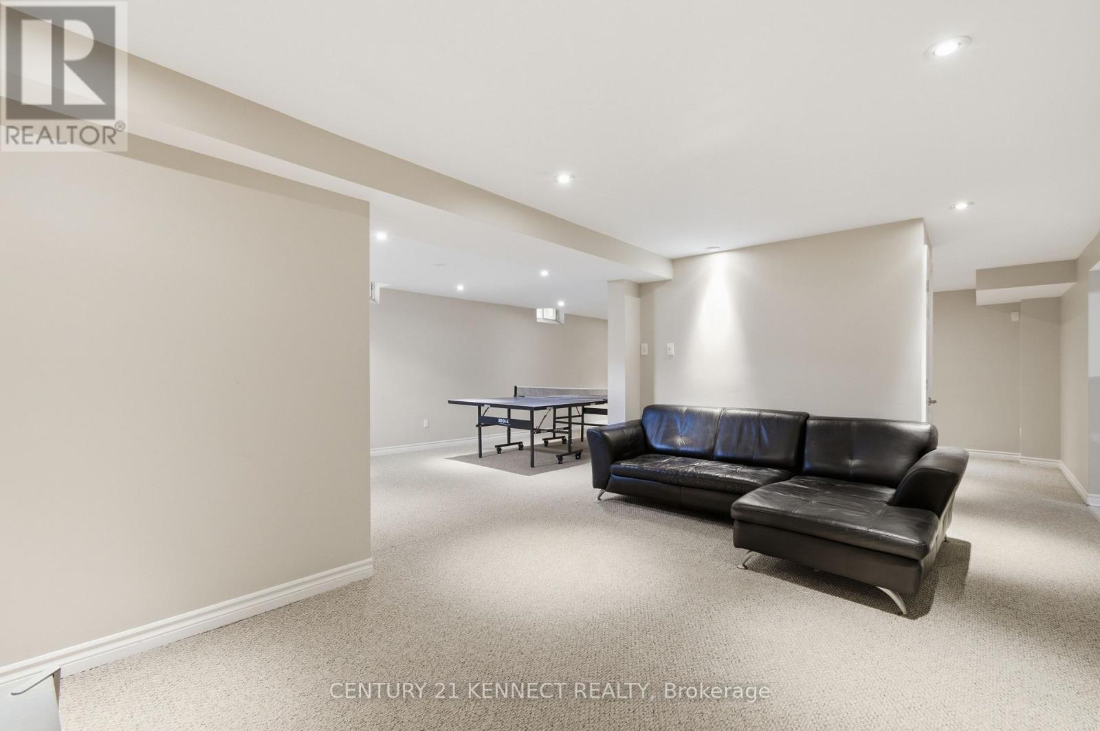 848 FAIRLAWN AVENUE - 23