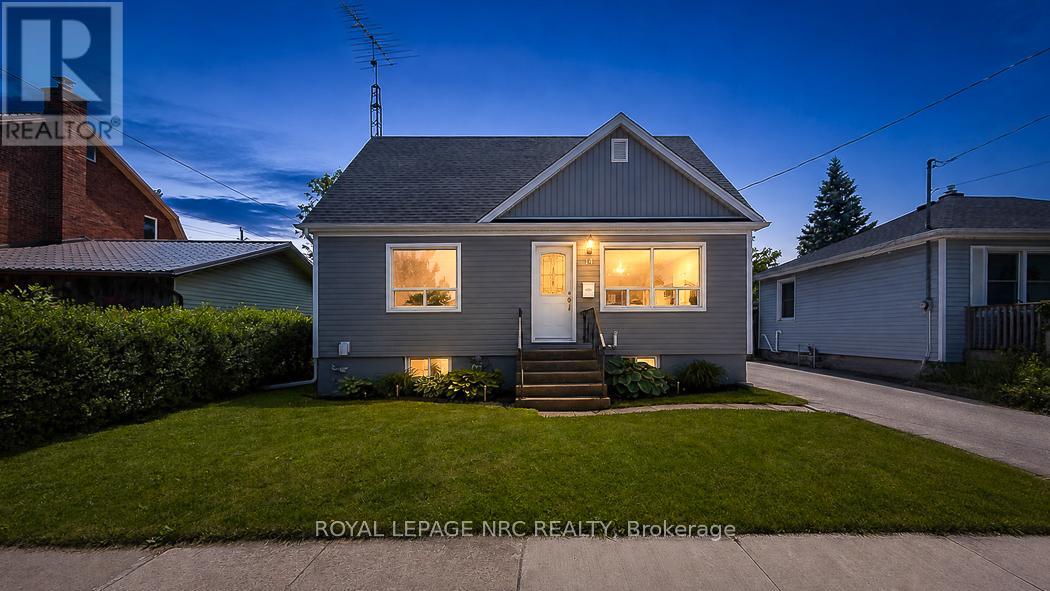 14 OAKWOOD AVENUE - 1