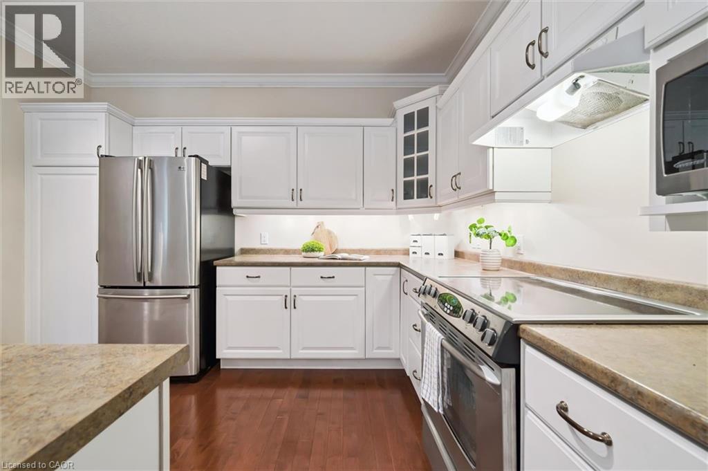 #128 20 ISHERWOOD Avenue - 13