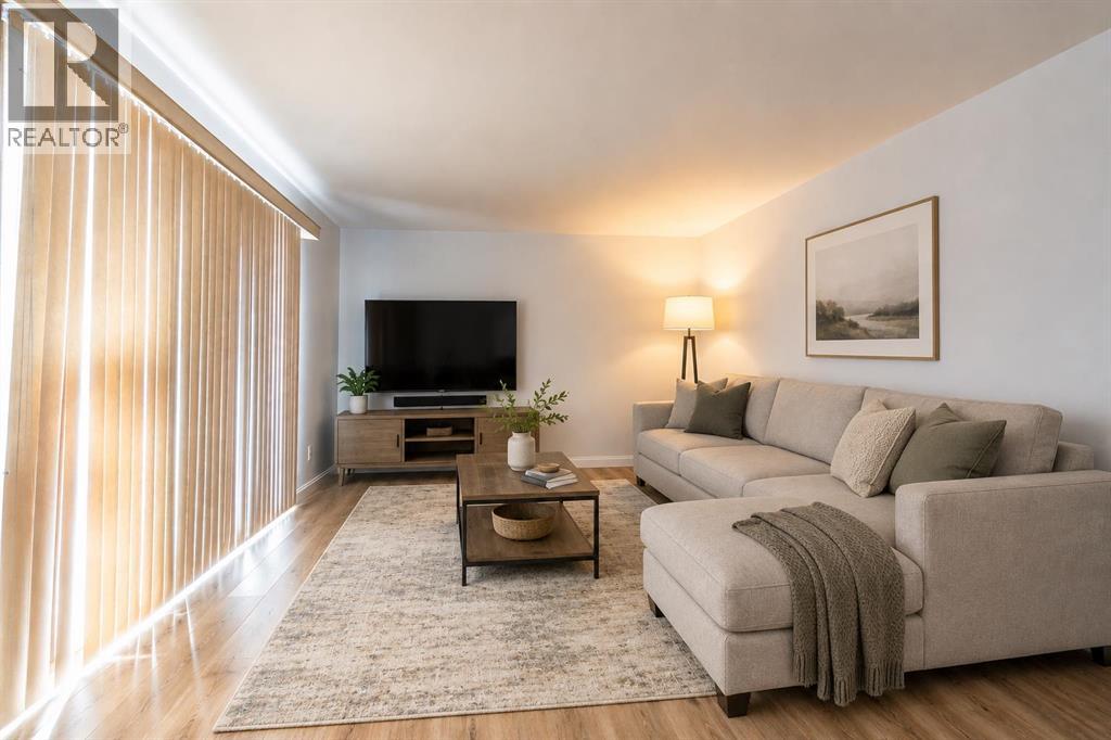 1930 16 Avenue SE - 3