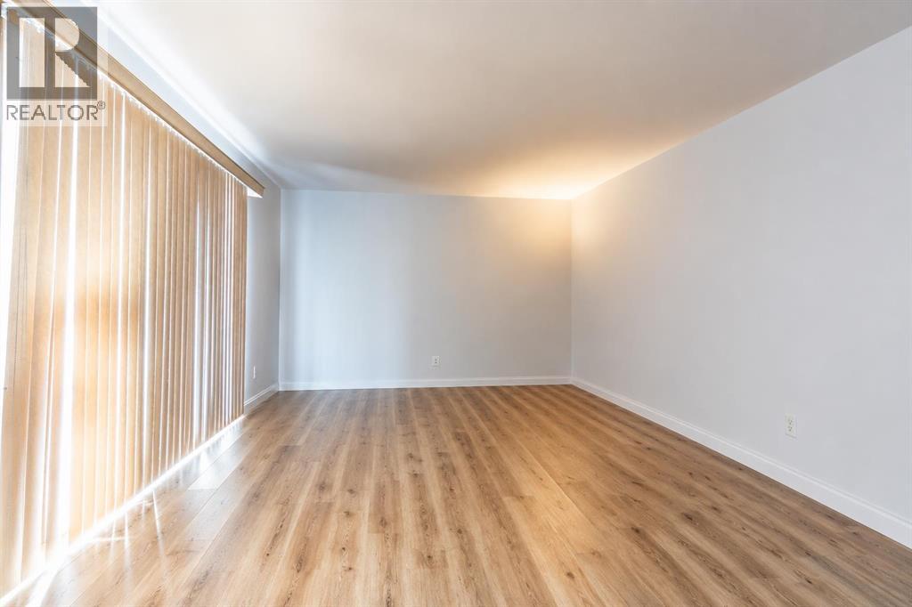 1930 16 Avenue SE - 2