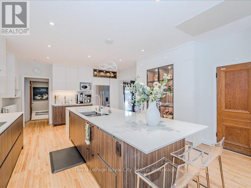 80 LONDON ROAD W - 28