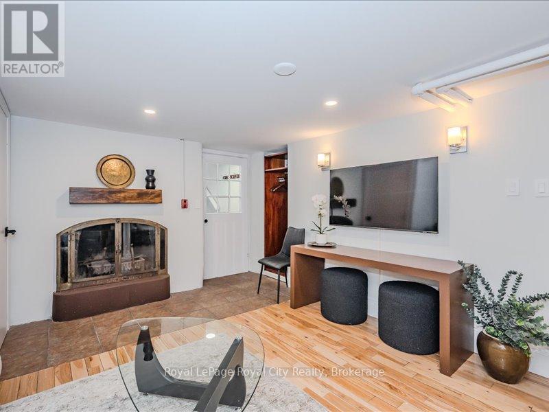 80 LONDON ROAD W - 41